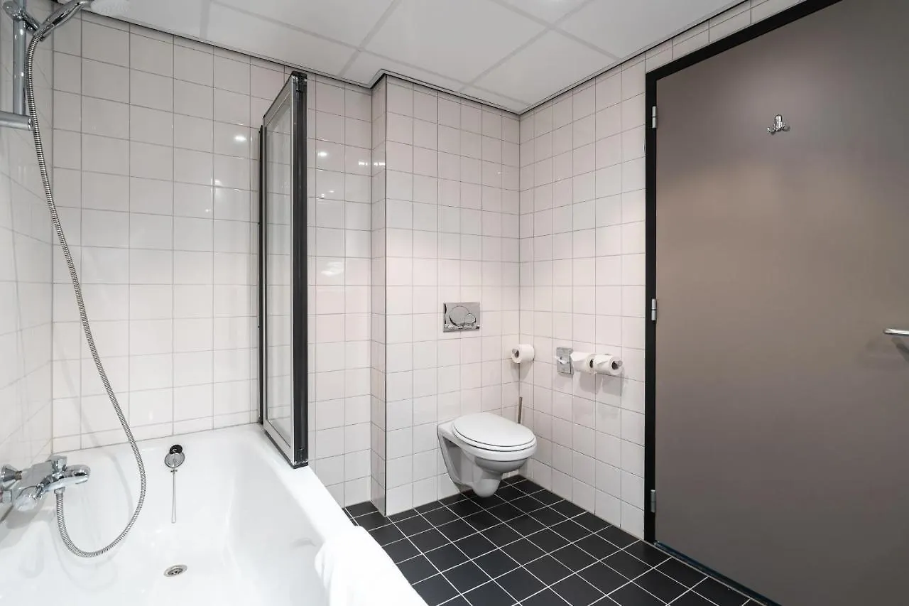 *** Hotel Onderwijshotel De Rooi Pannen Eindhoven Netherlands